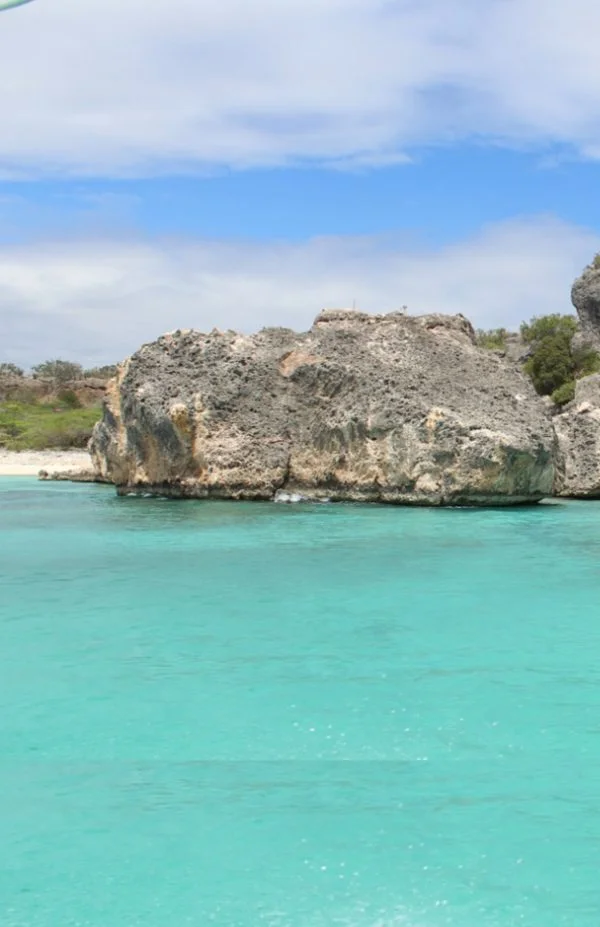 BAHIA DE LAS AGUILAS BY PLANE FROM PUNTA CANA BAHIA DE LAS AGUILAS BY PLANE FROM PUNTA CANA